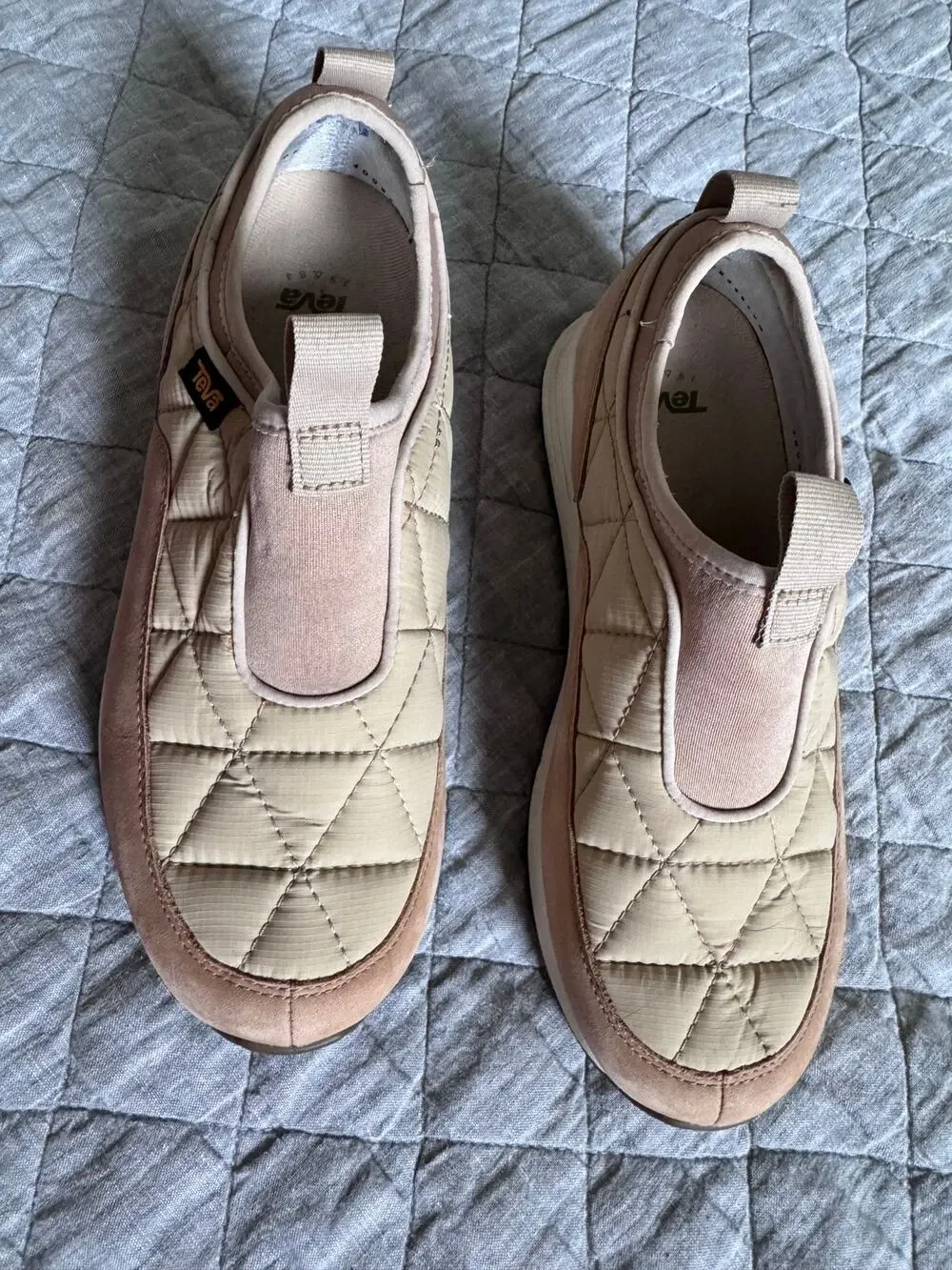 Teva Ember Commute Tan Waterproof Slip On Women's 8 Comfort Walking Shoes